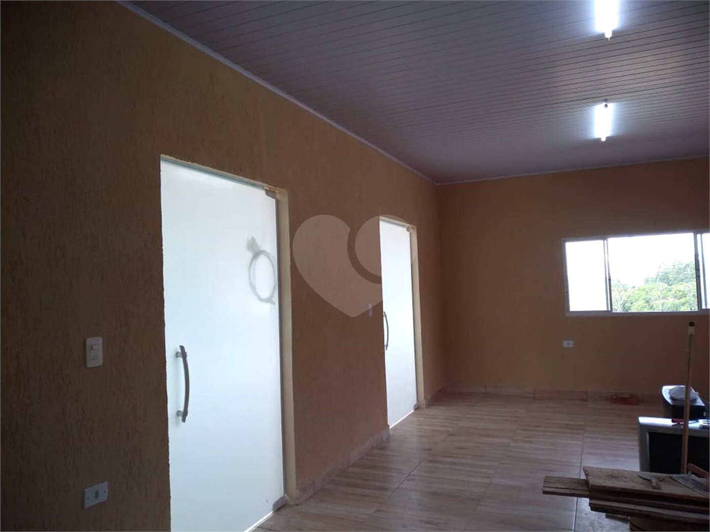 Chácara à venda com 3 quartos, sendo 1 suíte,  em Botujuru, Mogi das Cruzes, SP