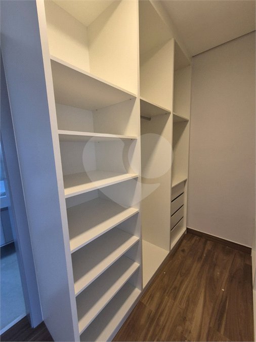 Casa à venda com 4 suítes no condomínio Residencial Dona Maria Candida, Indaiatuba - SP