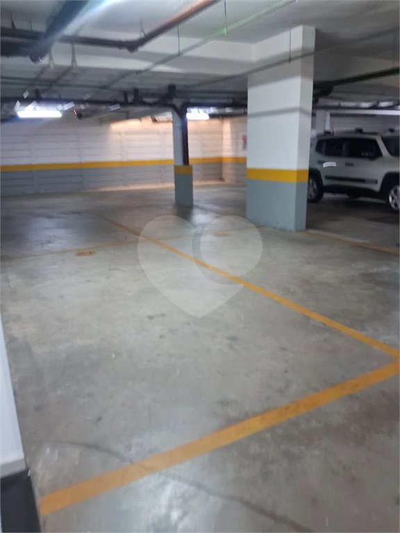 Apartamento à venda com 2 quartos, sendo 1 suíte,  no Centro, Mogi das Cruzes, SP