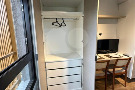 STUDIO EM MOEMA COM 1DORM AR CONDICIONADO EM MOEMA