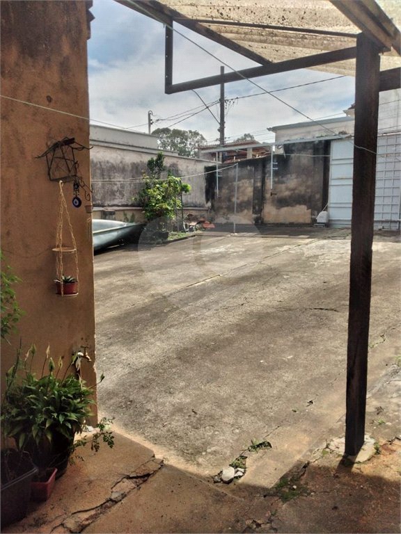 Casa à venda com 4 quartos, sendo 1 suíte, no Centro, Mairinque, SP