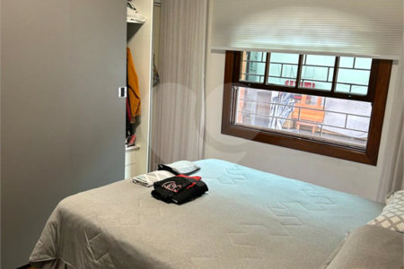 Casa à venda com 2 suítes no condomínio Residencial, Mogi das Cruzes - SP