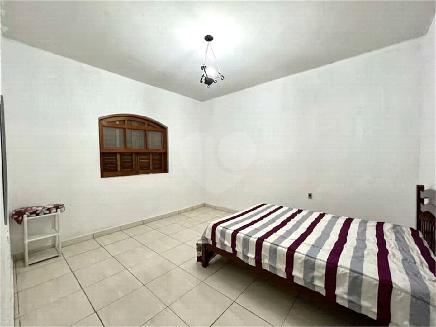 Sítio à venda com 6 quartos, sendo 1 suíte, no Centro (são João Novo), São Roque, SP