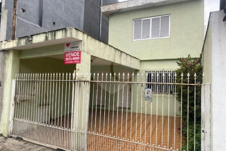 Sobrado à venda com 3 quartos em Bom Retiro, São Paulo, SP
