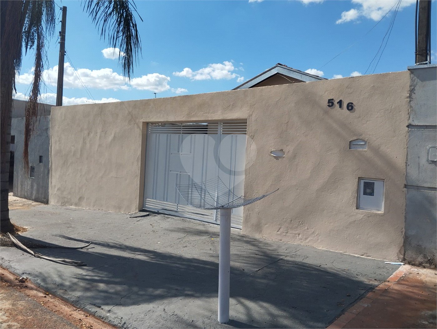 Casa à venda com 2 quartos em Jardim Roberto Selmi Dei, Araraquara, SP