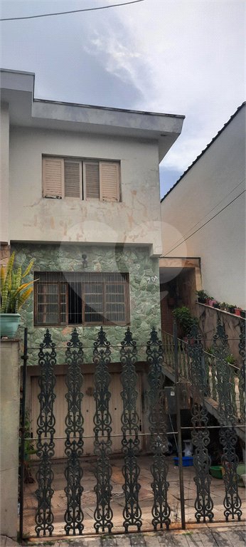 Sobrado à venda com 4 quartos, sendo 1 suíte, em Parque Vitória, São Paulo, SP
