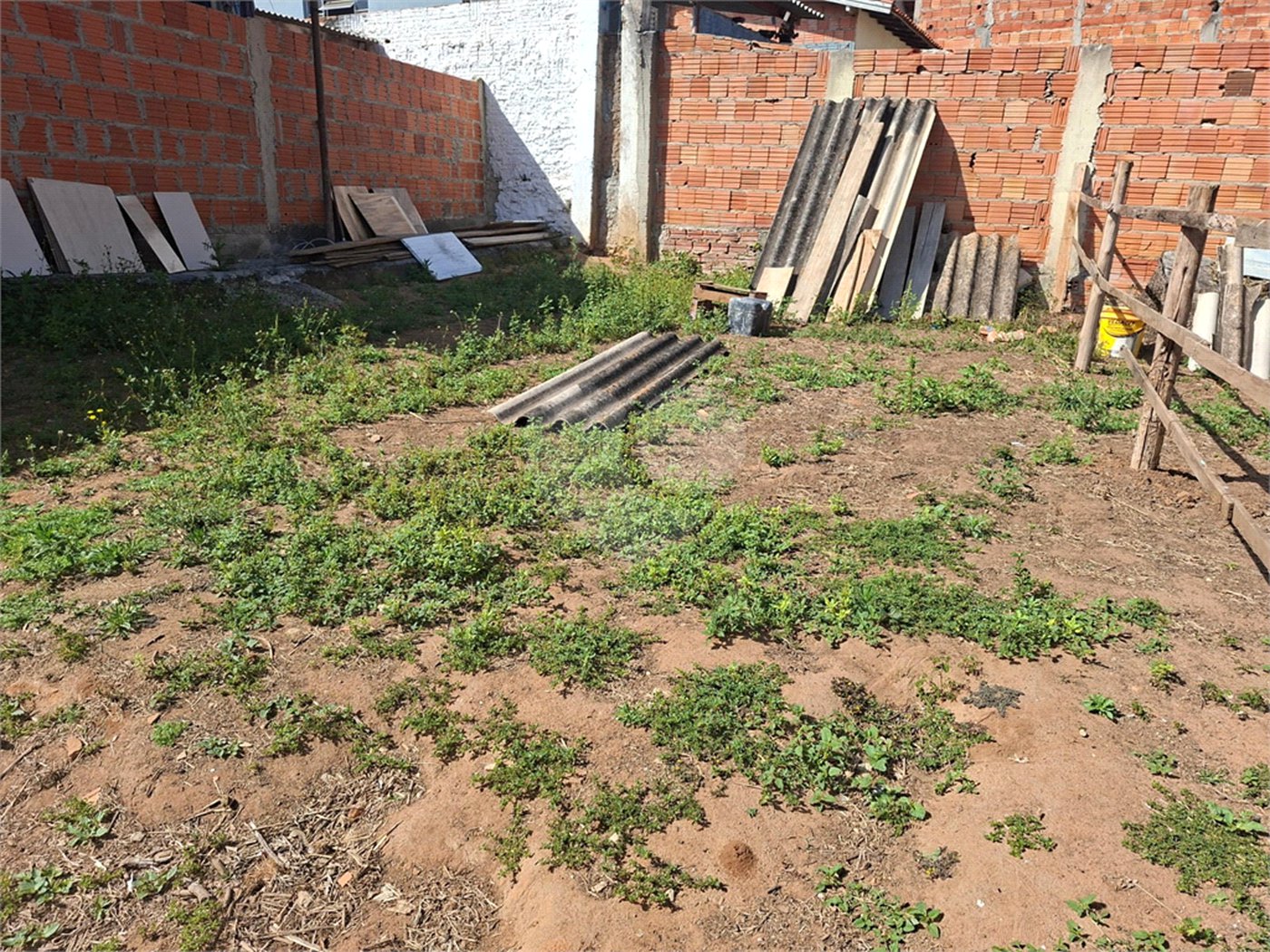 Terreno à venda no Centro, Alambari, SP