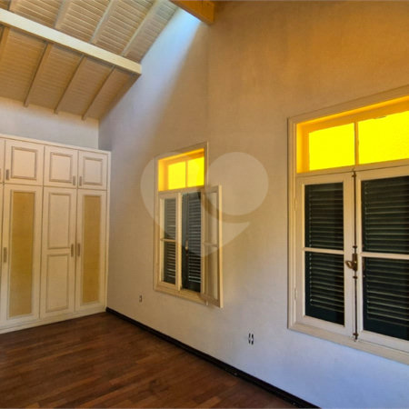 Casa à venda com 3 quartos, sendo 1 suíte,  no condomínio Vinhas da Vista Alegre - Lado Sede, Vinhedo - SP