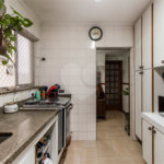 Apartamento à venda com 3 quartos, sendo 1 suíte, em Santo Amaro, São Paulo, SP