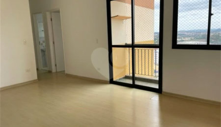 Apartamento para alugar com 3 quartos em Vila Olivo, Valinhos, SP