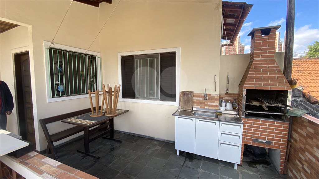 Casa Térrea à venda com 4 quartos, sendo 1 suíte, em Campo Grande, São Paulo, SP