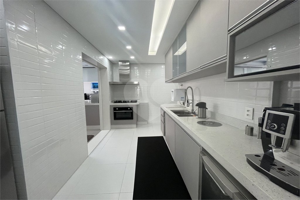 Apartamento à venda com 2 suítes em Barra Funda, São Paulo, SP