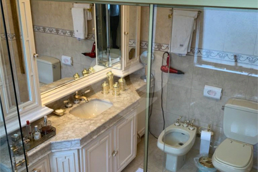 Apartamento à venda com 3 suítes em Morumbi, São Paulo, SP