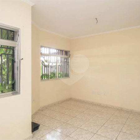 Sobrado à venda com 2 quartos em Parada Inglesa, São Paulo, SP