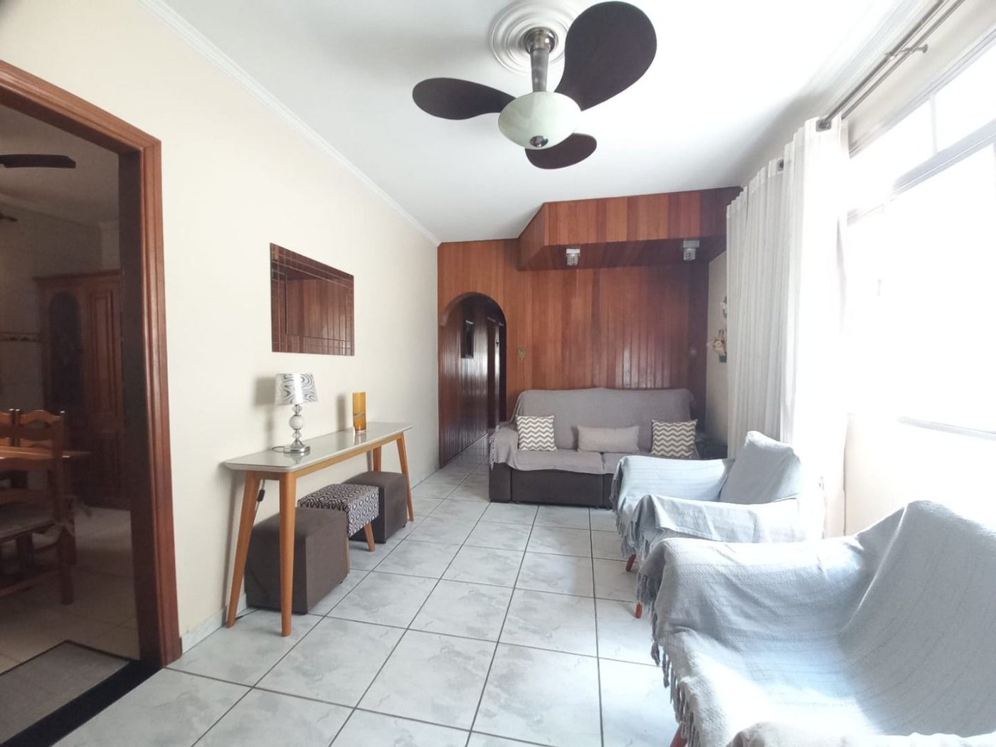 Belíssimo Apartamento de Frente, 3 Quartos, com Garagem Fechada, à Venda no Marapé – Santos/SP