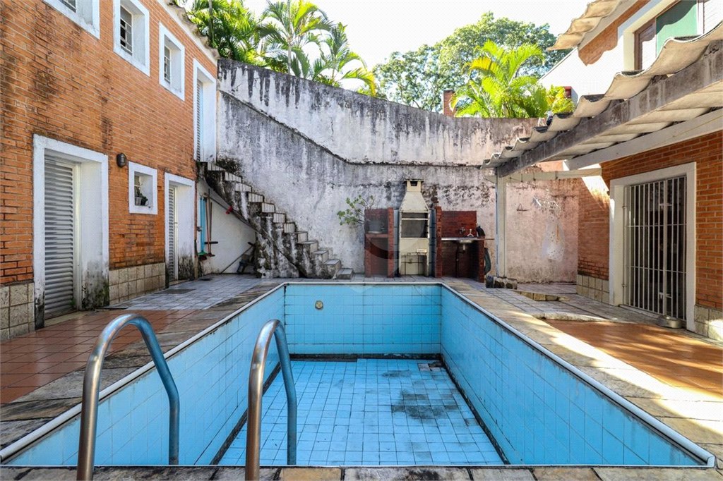 Casa à venda com 4 suítes em Vila Sônia, São Paulo, SP
