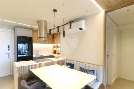 Apartamento à venda com 2 quartos em Vila Cordeiro, São Paulo, SP