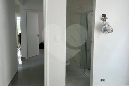 Terreno para alugar com 3 suítes no condomínio Residencial Veneza, Mogi das Cruzes - SP