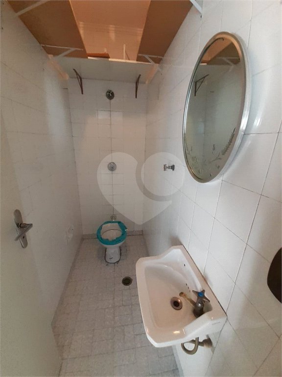 Sobrado à venda com 3 quartos, sendo 1 suíte,  em Parque da Lapa, São Paulo, SP