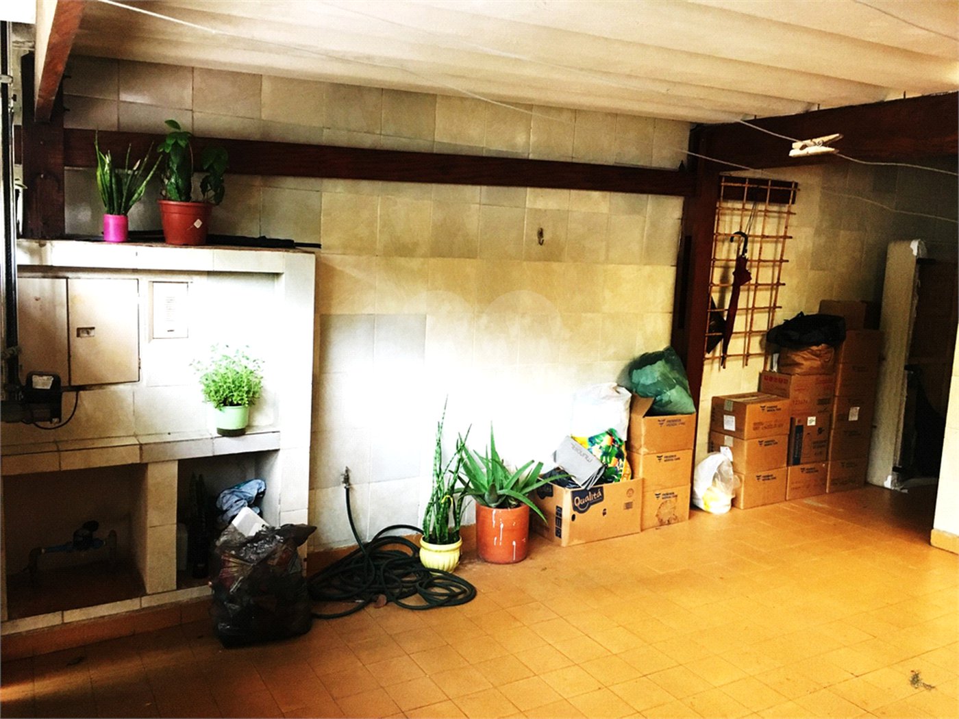 Sobrado à venda com 4 quartos, sendo 1 suíte,  em Vila Gomes, São Paulo, SP