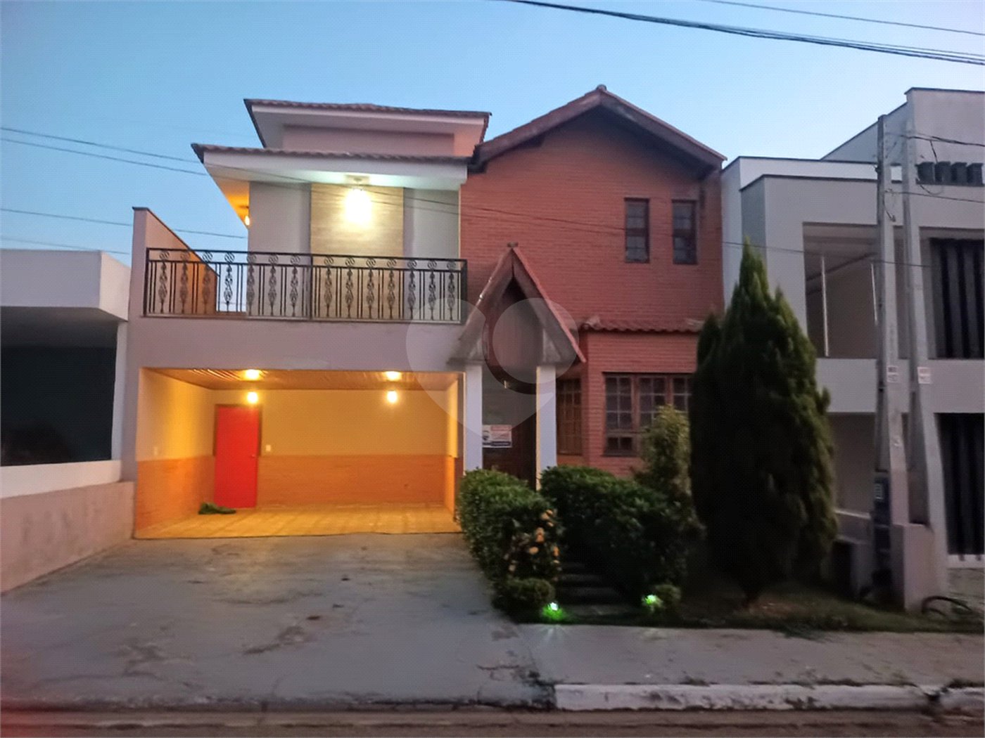 Casa à venda com 3 quartos, sendo 1 suíte, no condomínio Golden Park Sigma, Sorocaba - SP