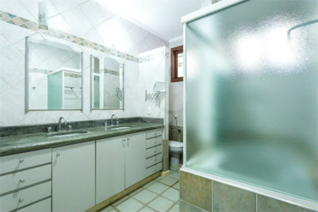 Casa Térrea à venda com 3 quartos, sendo 2 suítes, em Jardim Marajoara, São Paulo, SP