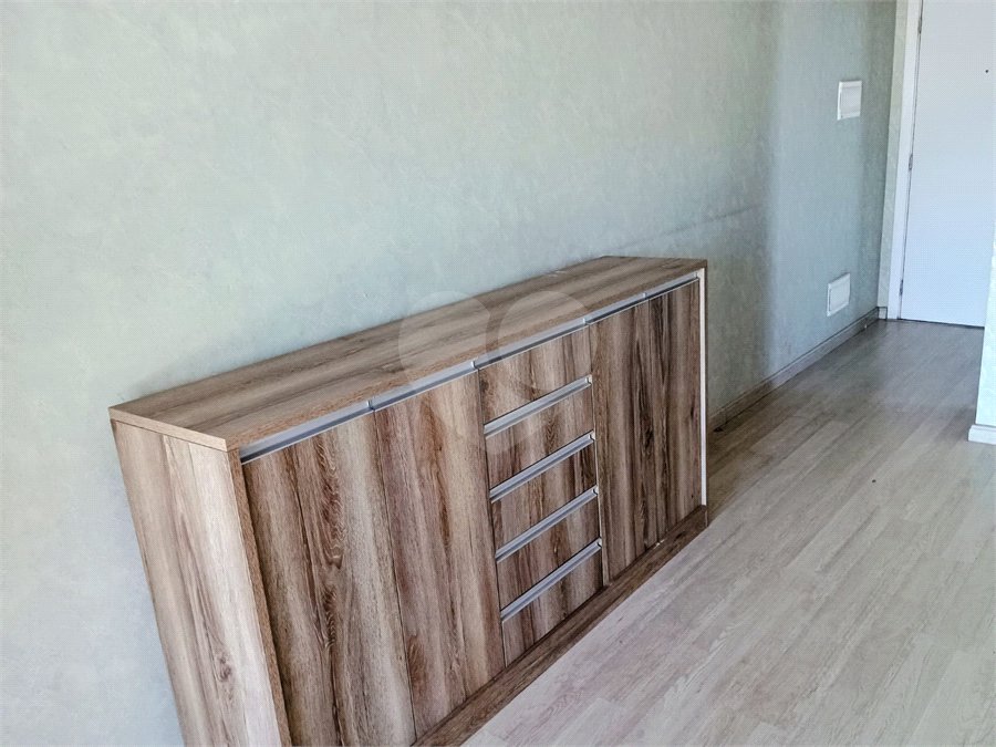 Apartamento à venda com 3 quartos, sendo 1 suíte,  em Vila Maria Alta, São Paulo, SP