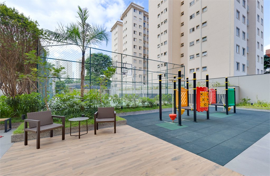Apartamento à venda com 3 quartos, sendo 1 suíte, em Jardim Marajoara, São Paulo, SP
