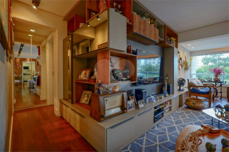Apartamento à venda com 4 quartos, sendo 2 suítes, em Santo Amaro, São Paulo, SP