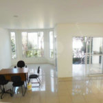 Casa à venda com 4 quartos, sendo 2 suítes, no condomínio Bristol Village, São Paulo - SP