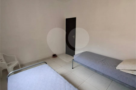 Casa Térrea à venda com 4 quartos, sendo 1 suíte, em Campo Grande, Rio de Janeiro, RJ