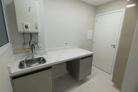Apartamento à venda com 3 quartos, sendo 2 suítes,  em Jardim Arpoador, São Paulo, SP