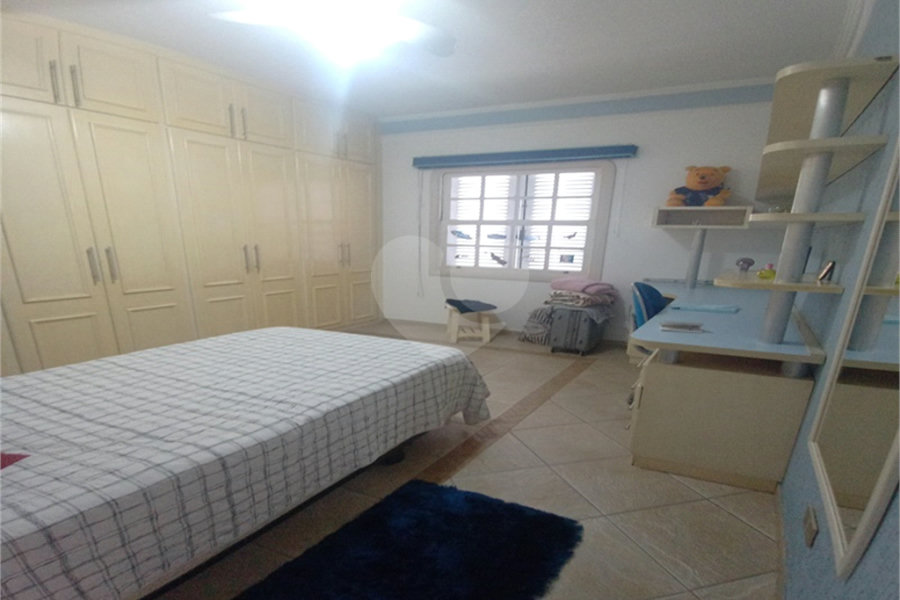Sobrado à venda com 3 quartos, sendo 1 suíte, em Jardim França, São Paulo, SP