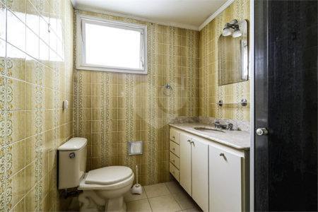 Apartamento à venda com 3 quartos, sendo 1 suíte, em Cidade Monções, São Paulo, SP