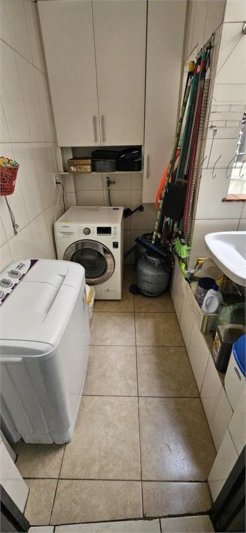 Apartamento à venda com 3 quartos, sendo 1 suíte, em Pinheiros, São Paulo, SP
