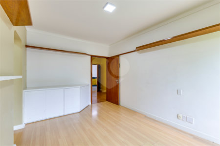Apartamento à venda com 4 suítes em Alto da Boa Vista, São Paulo, SP