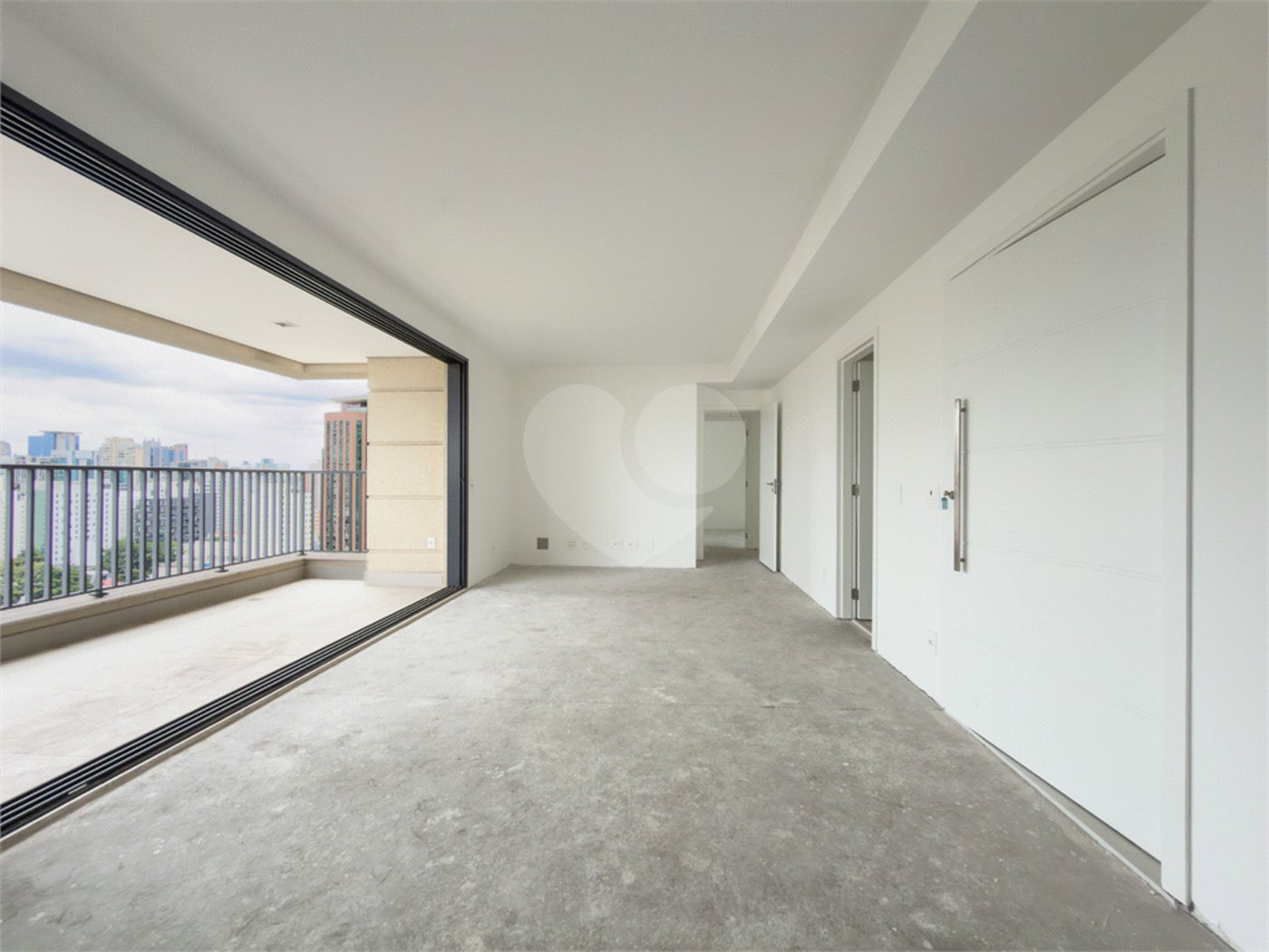 Apartamento à venda com 3 suítes em Vila Nova Conceição, São Paulo, SP