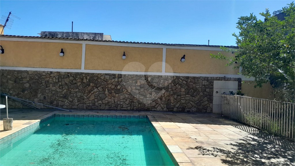 Casa à venda com 3 quartos, sendo 1 suíte, em Campo Grande, Rio de Janeiro, RJ