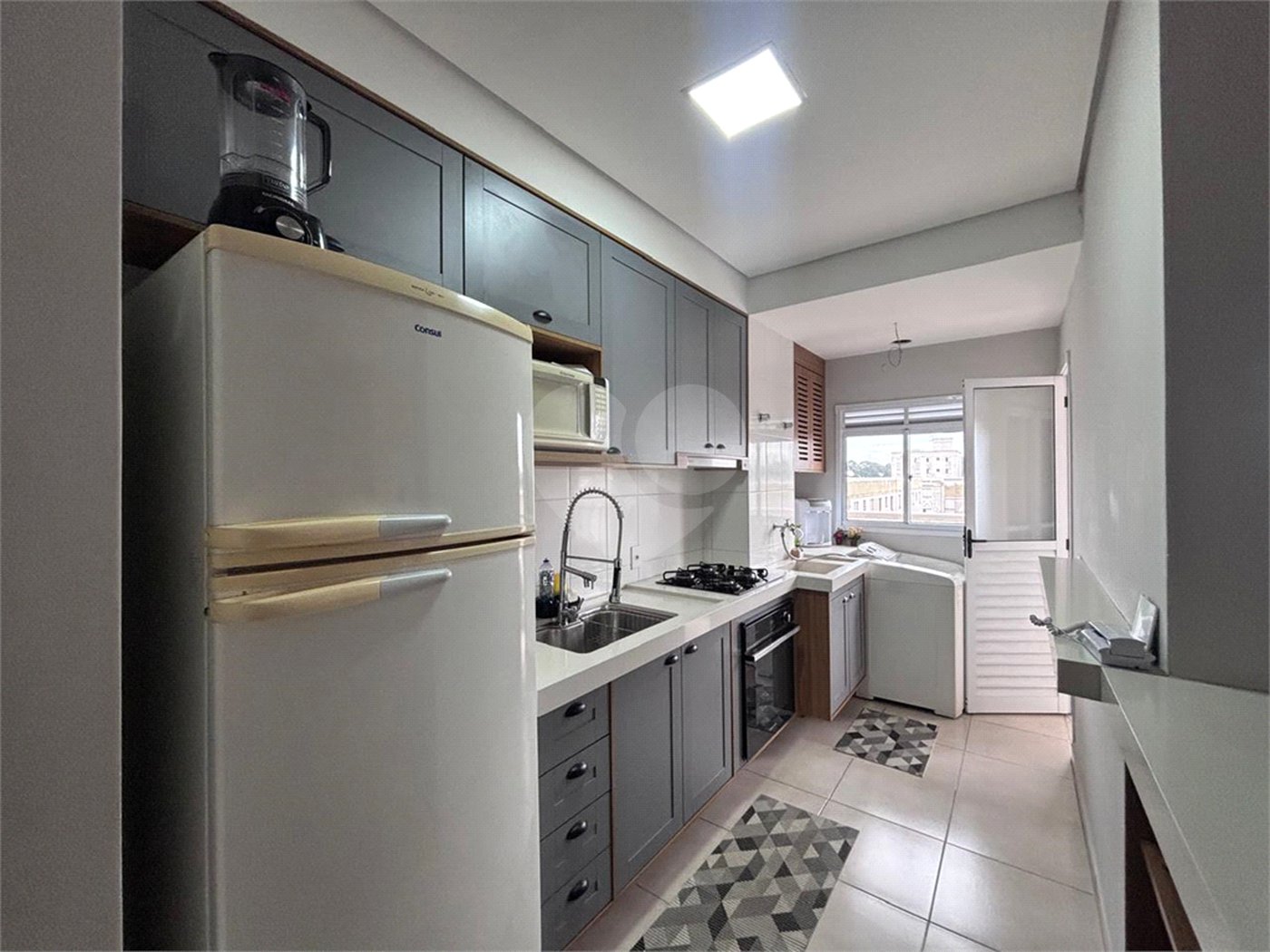 Apartamento à venda com 2 quartos, sendo 1 suíte, em Aparecidinha, Sorocaba, SP