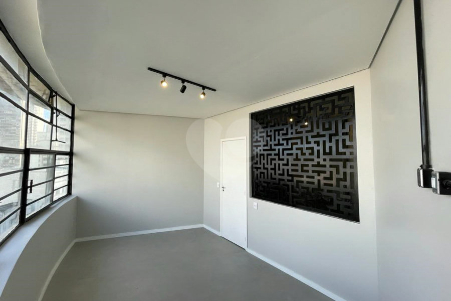 Apartamento à venda com 1 quarto no Centro, São Paulo, SP