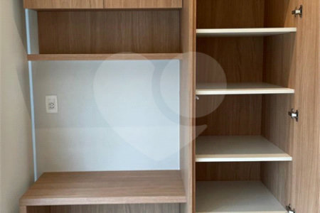 Apartamento à venda ou para alugar com 2 suítes em Pinheiros, São Paulo, SP