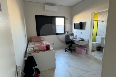 Casa à venda com 3 suítes no condomínio Reserva Central Parque, Salto - SP