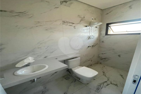 Casa à venda com 3 quartos, sendo 1 suíte, no condomínio Vila Paraty, Indaiatuba - SP