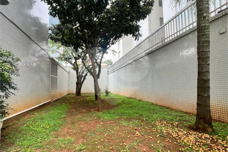 Apartamento à venda com 4 suítes em Indianópolis, São Paulo, SP