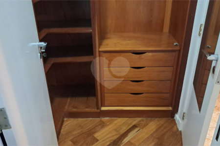 Apartamento à venda ou para alugar com 4 suítes em Santo Amaro, São Paulo, SP