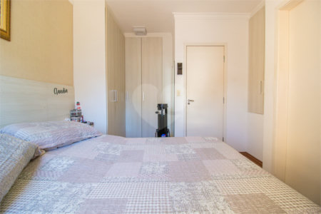Sobrado à venda com 3 quartos, sendo 1 suíte, em Jardim Prudência, São Paulo, SP