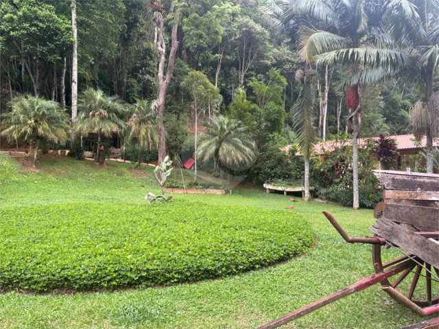 Casa à venda no condomínio Parque Imperial da Cantareira, Mairiporã - SP