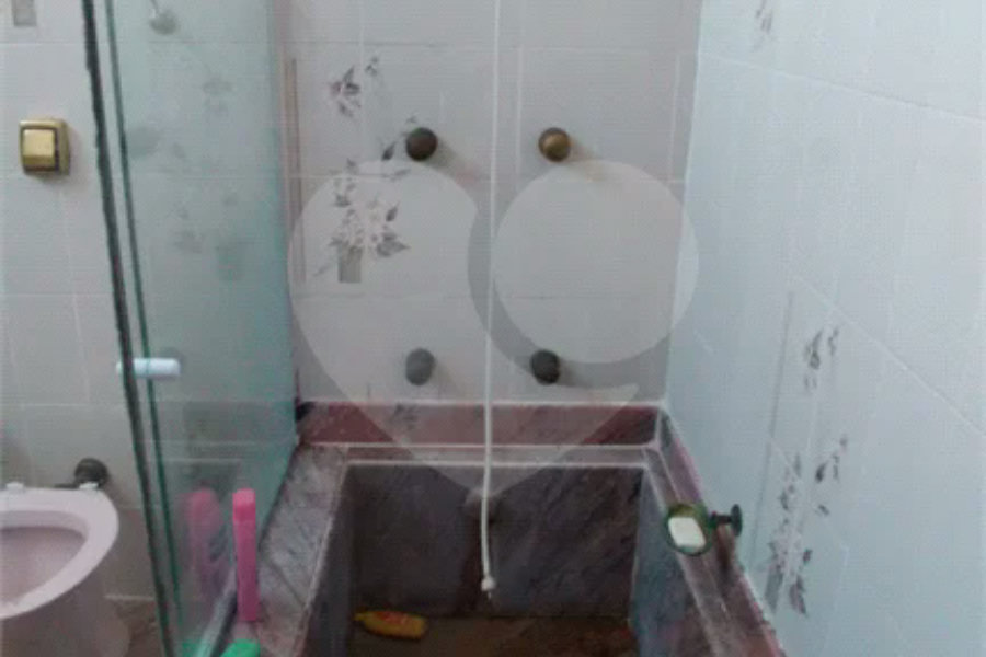 Casa à venda com 5 quartos, sendo 3 suítes, em Perdizes, São Paulo, SP