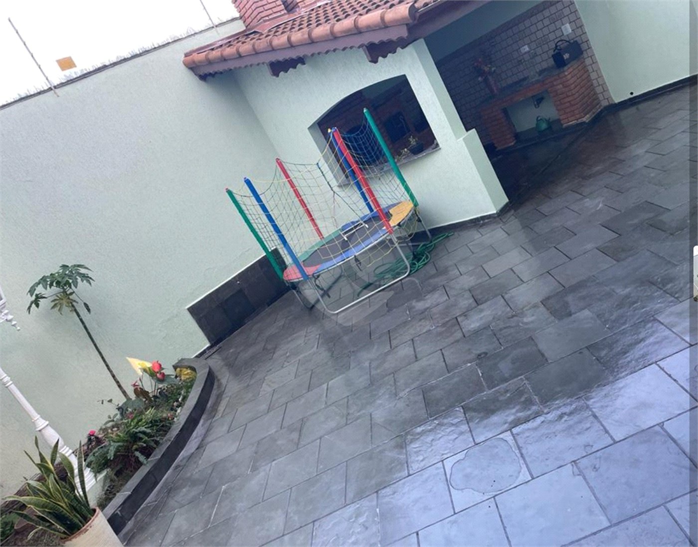 Casa à venda com 3 quartos, sendo 1 suíte,  em Vila Curuçá, São Paulo, SP