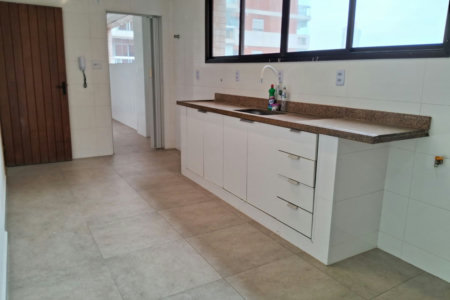 Apartamento com 3 dormitórios à venda, 180 m² por R$ 1.500.000,00 - Gonzaga - Santos/SP